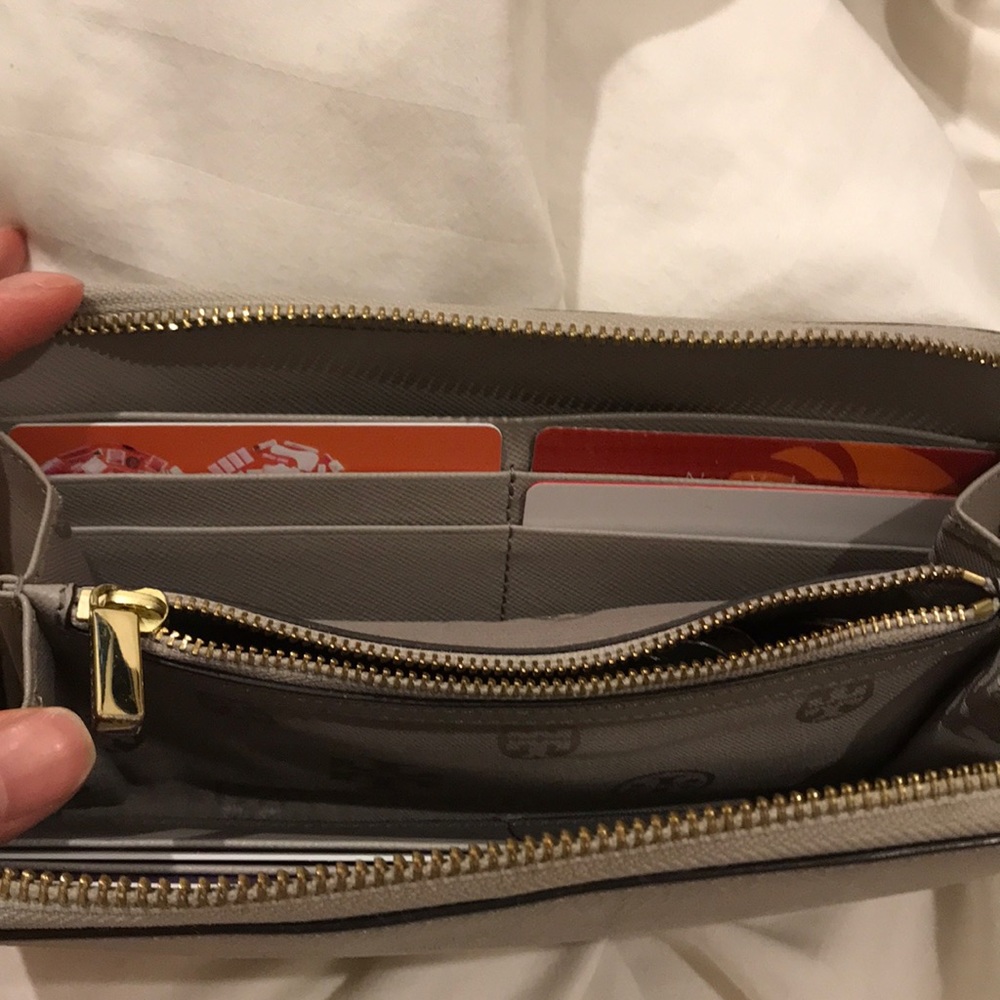 Tory Burch French Grey zip around wallet